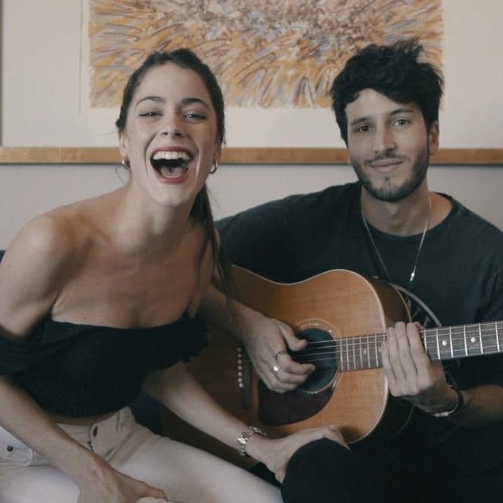 Tini Stoessel y Sebastián Yatra