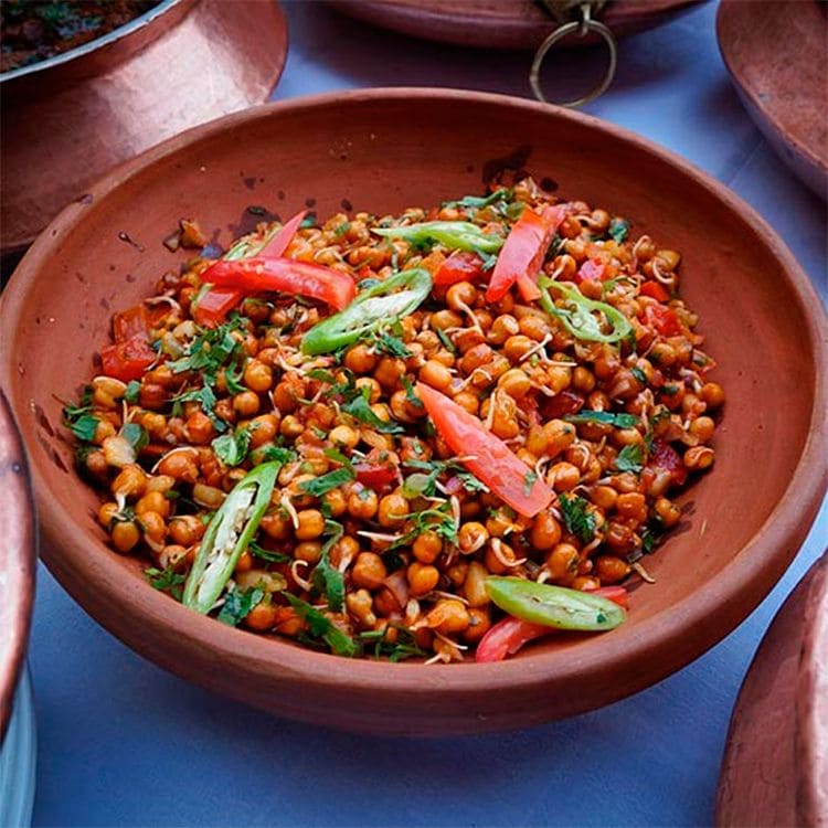 Ensalada de brotes de garbanzo