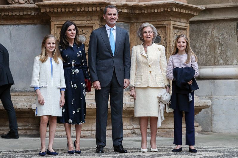 Los Reyes, la princesa Leonor, la infanta Sofía  y la reina Sofía