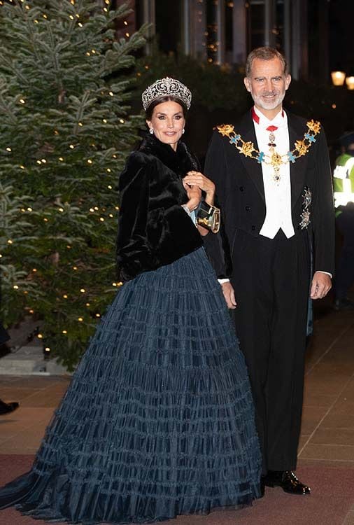 Los Reyes de Suecia agasajan a don Felipe y doña Letizia con una esplendorosa cena de gala