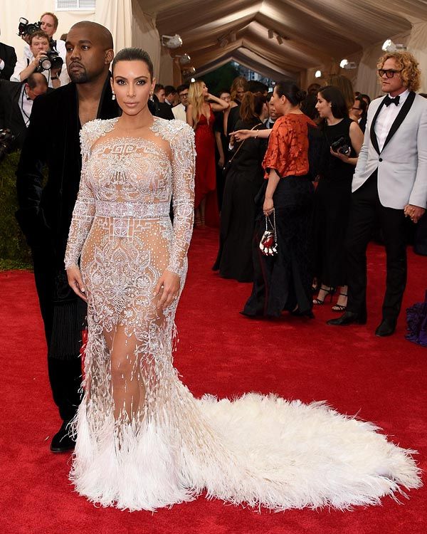 kim_kardashian_metgala_1z