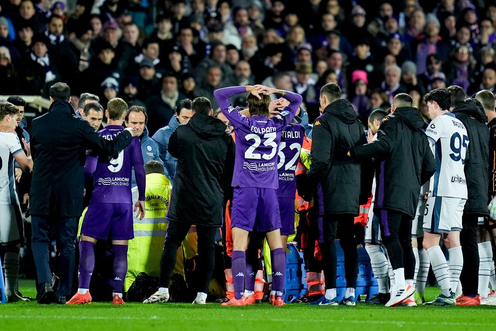 Conmoción en Italia: Edoardo Bove, jugador de la Fiorentina, se desploma en pleno partido