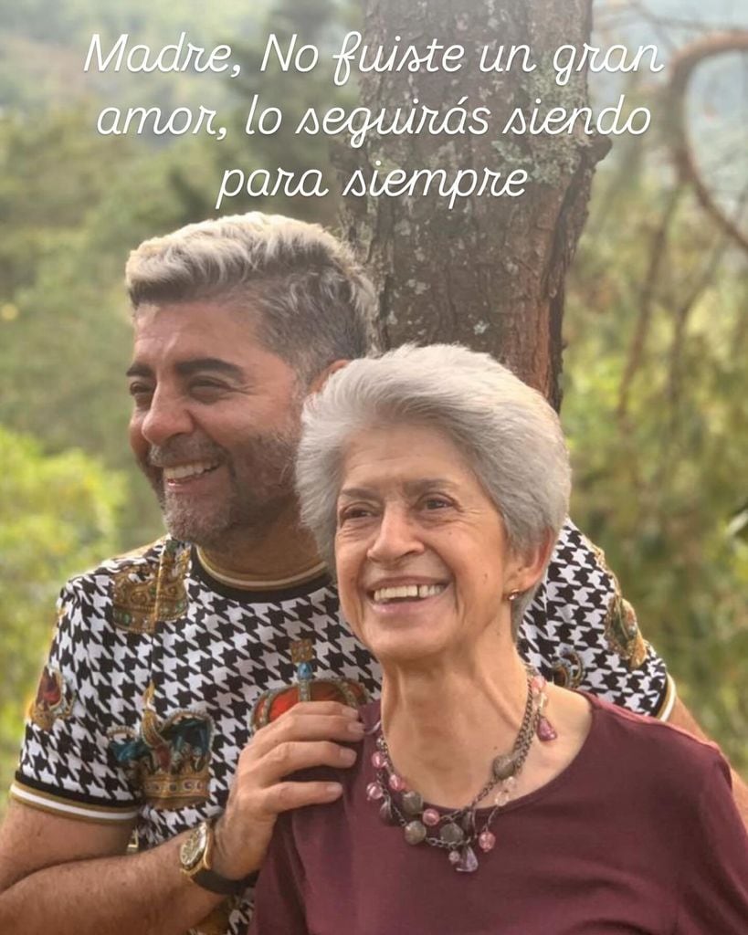 Luis Londoño, padre de Maluma, le dedicó unas palabras a su madre.