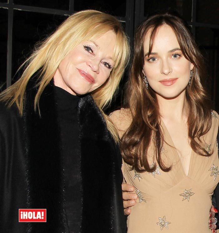 Melanie Griffith se pronuncia sobre el romance entre Dakota Johnson y Chris Martin