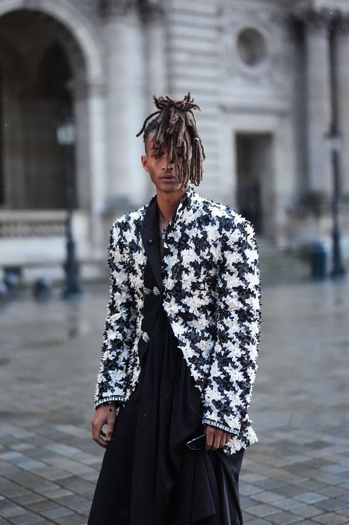 Jaden Smith en la Semana de la Moda de París, el 5 de marzo de 2024 en París, Francia