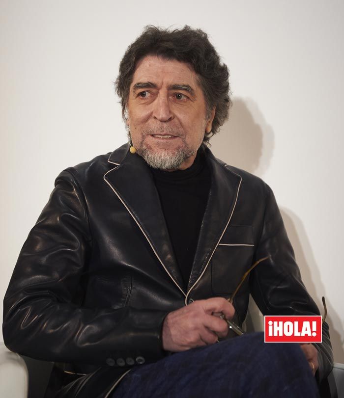 Joaquín Sabina no va a lanzar un nuevo disco de momento, se concentrará en recuperarse de su reciente operación y, quién sabe, quizá escriba sus memorias
