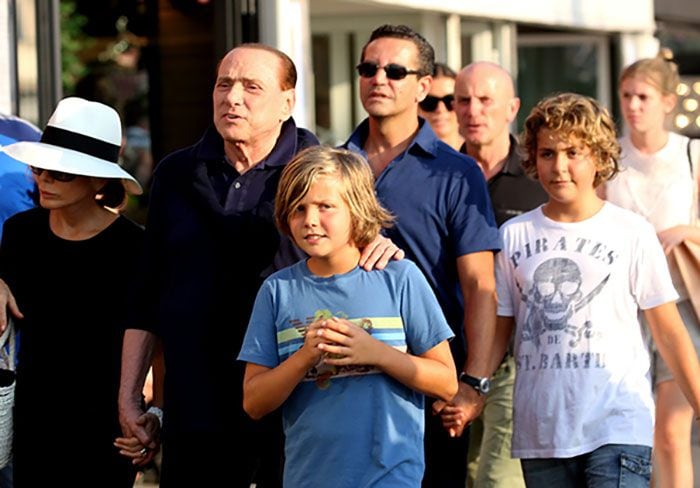 Berlusconi tuvo cinco hijos de dos matrimonios distintos