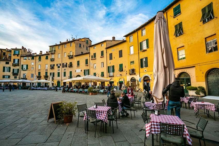 Lucca-Italia-ITtL3337