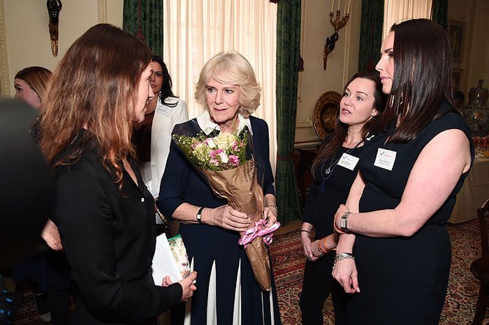 Camilla de Cornualles en un acto con mujeres víctimas de violencia doméstica