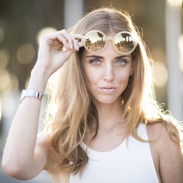 Chiara Ferragni, con gafas de sol para proteger su mirada.
