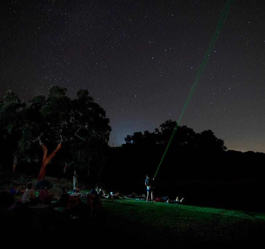 Observación de estrellas en la Reserva Starlight de Sierra Morena, Córdoba