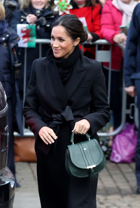 meghan-markle-bolso-demellier2