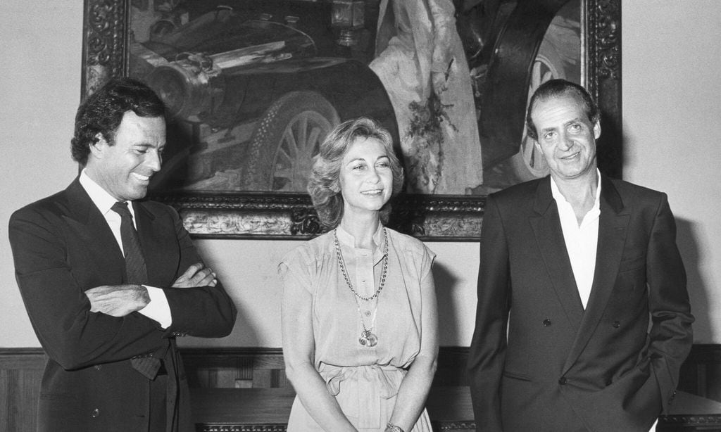 1983: Royals of Spain with Julio Iglesias