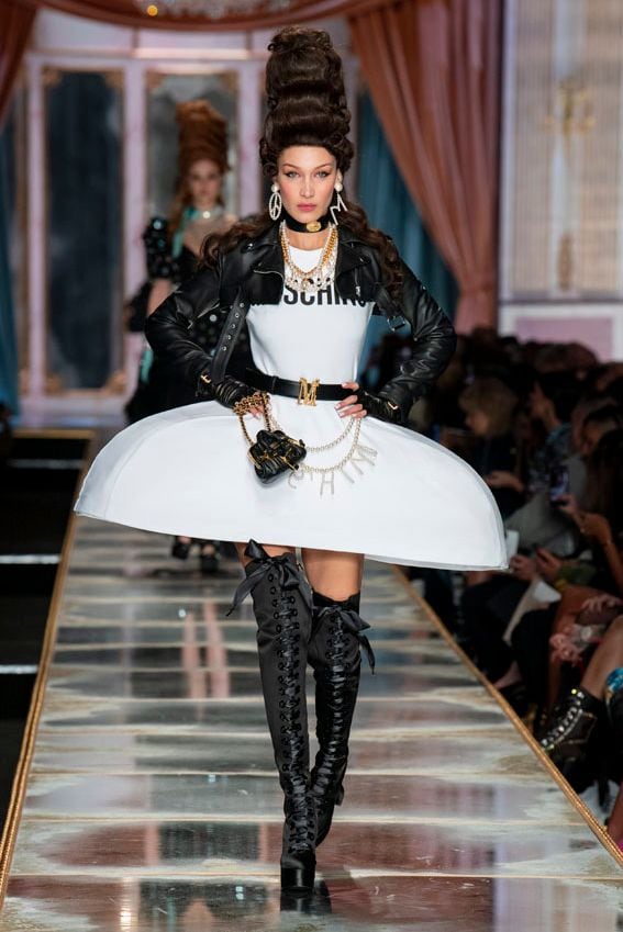 moschino012a