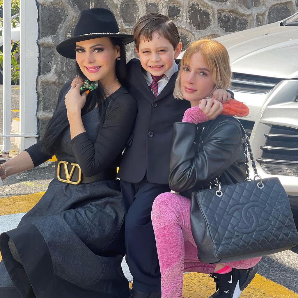 Maribel Guardia, José Julián e Imelda Garza Tuñón