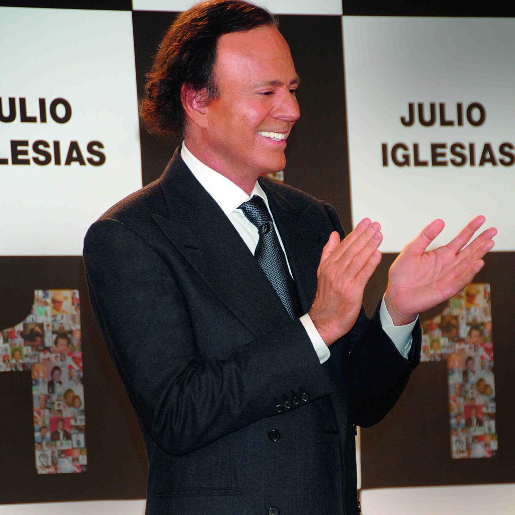 Julio Iglesias HOLA 4044