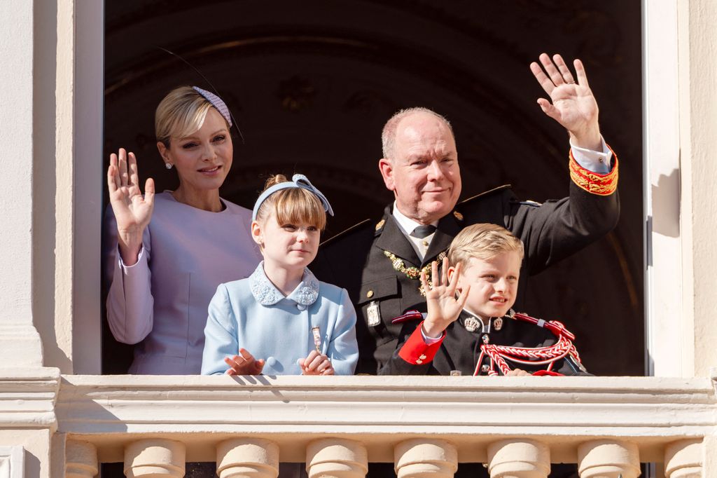 Alberto de Mónaco junto a su familia, en la celebración del Día Nacional de Mónaco en el 2024