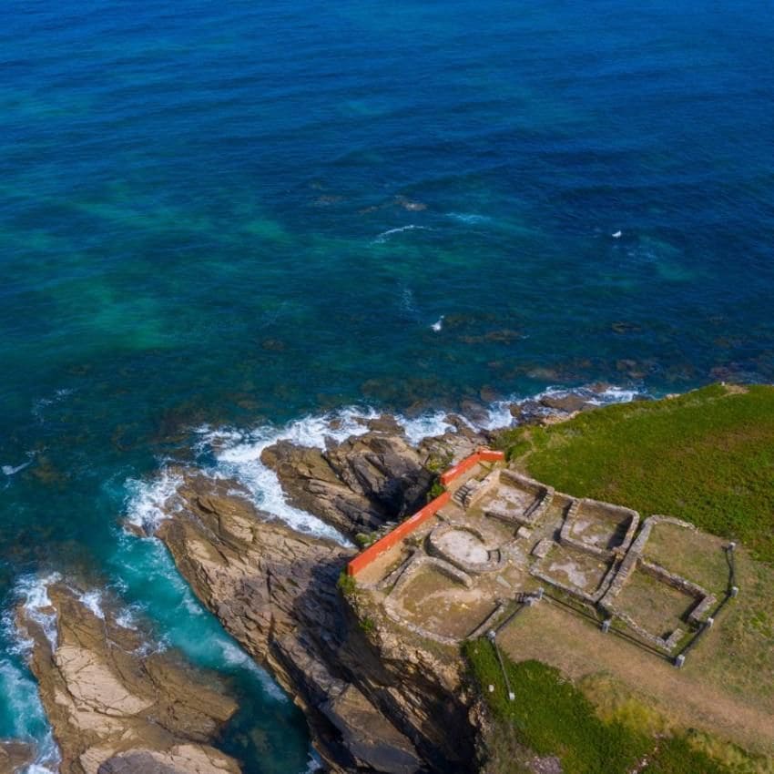 Vista aérea del castro de Fazouro.