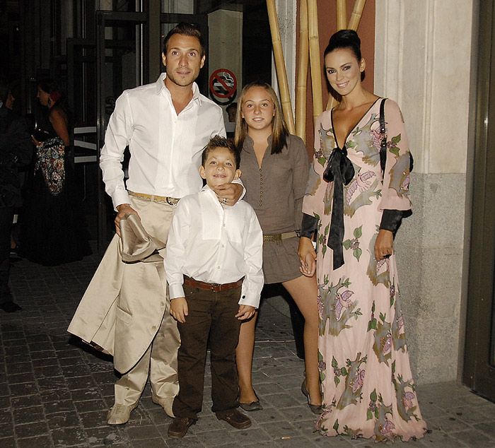 Antonio David con sus hijos en 2008