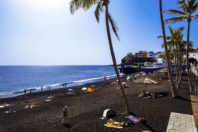 LaPalma_PlayaPuertoNaos_a