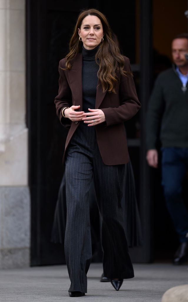 Kate Middleton look informal