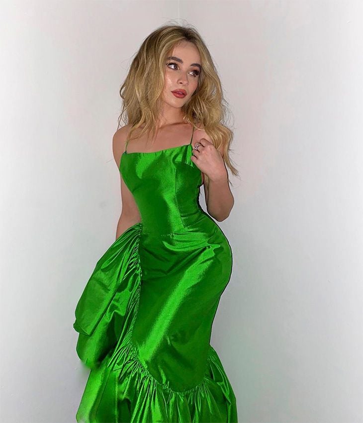 sabrinacarpenter vestido