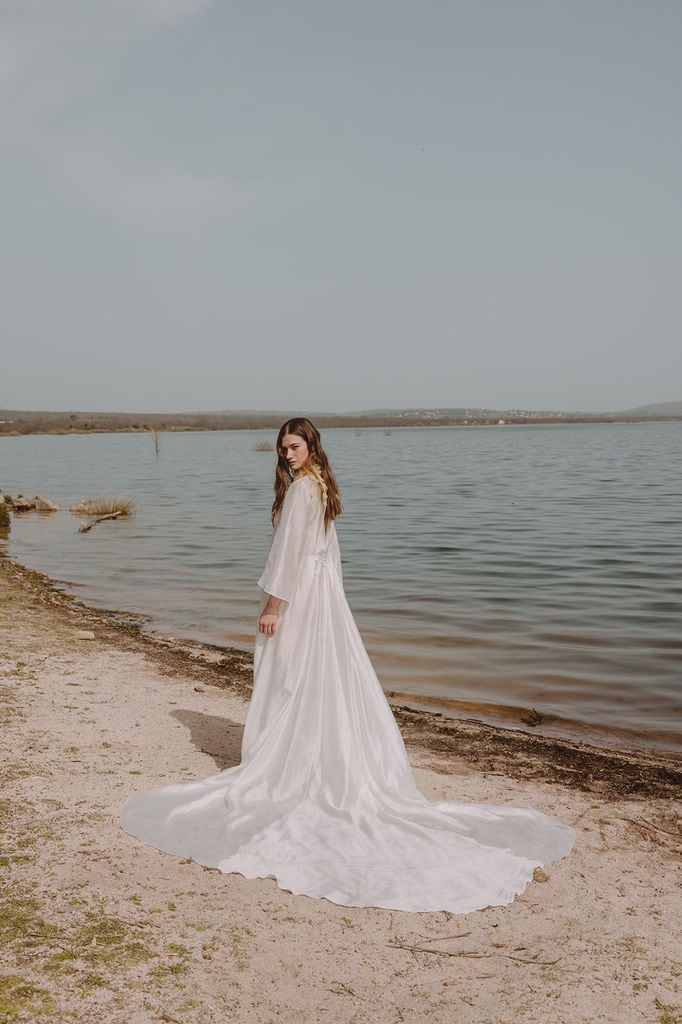 Vestidos de novia Lorena Formoso colección 2025