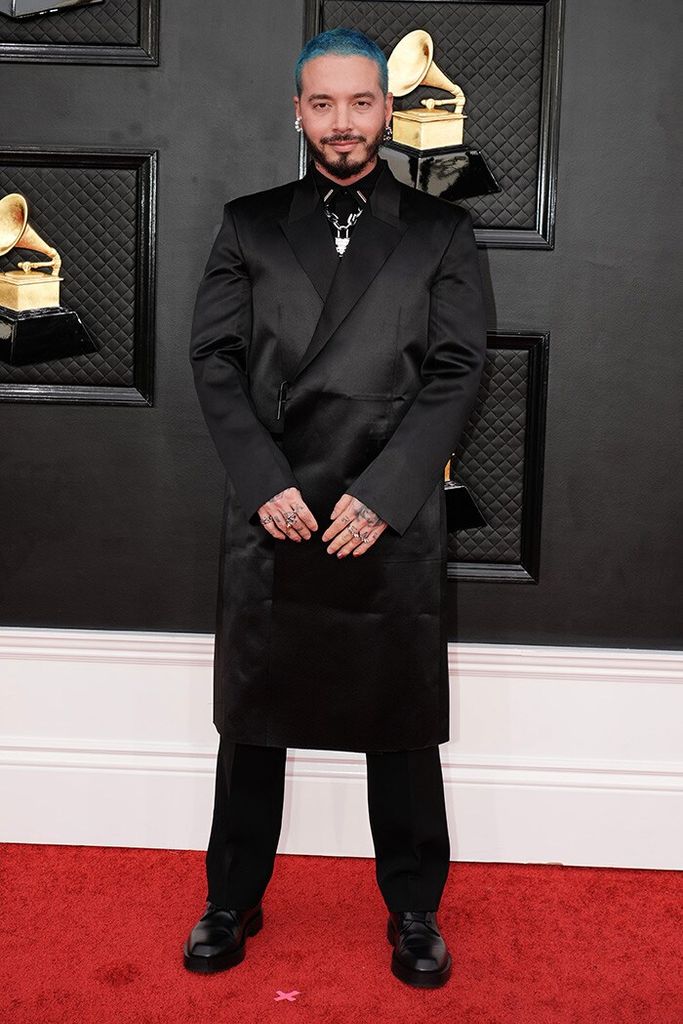 grammy2022alfombraroja22 a