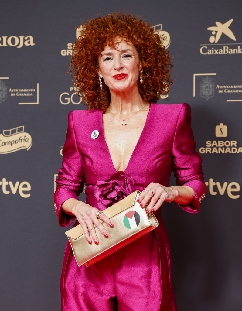 Marta Velenguer en la alfombra roja de los premios Goya 2025