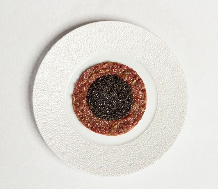 Steak tartar de vaca con caviar