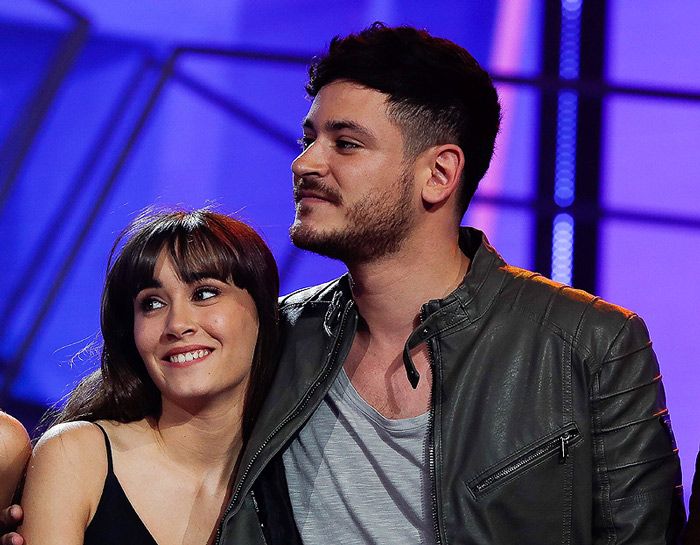 En ¡HOLA! Las esperadas imágenes que confirman la relación de Aitana y Cepeda