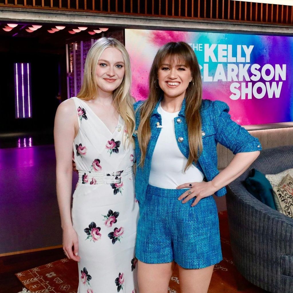 Dakota Fanning y Kelly Clarkson