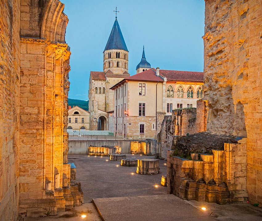 monasterio cluny francia