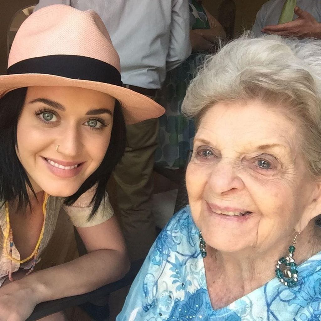 katy perry abuela