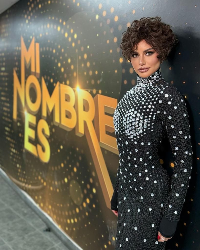 Emilia Dides lució guapísima con su caracterización como Whitney Houston.