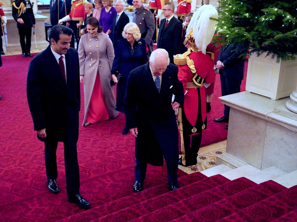 Rey Carlos III, reina Camilla, Emir de Catar y jequesa de Catar en Londres