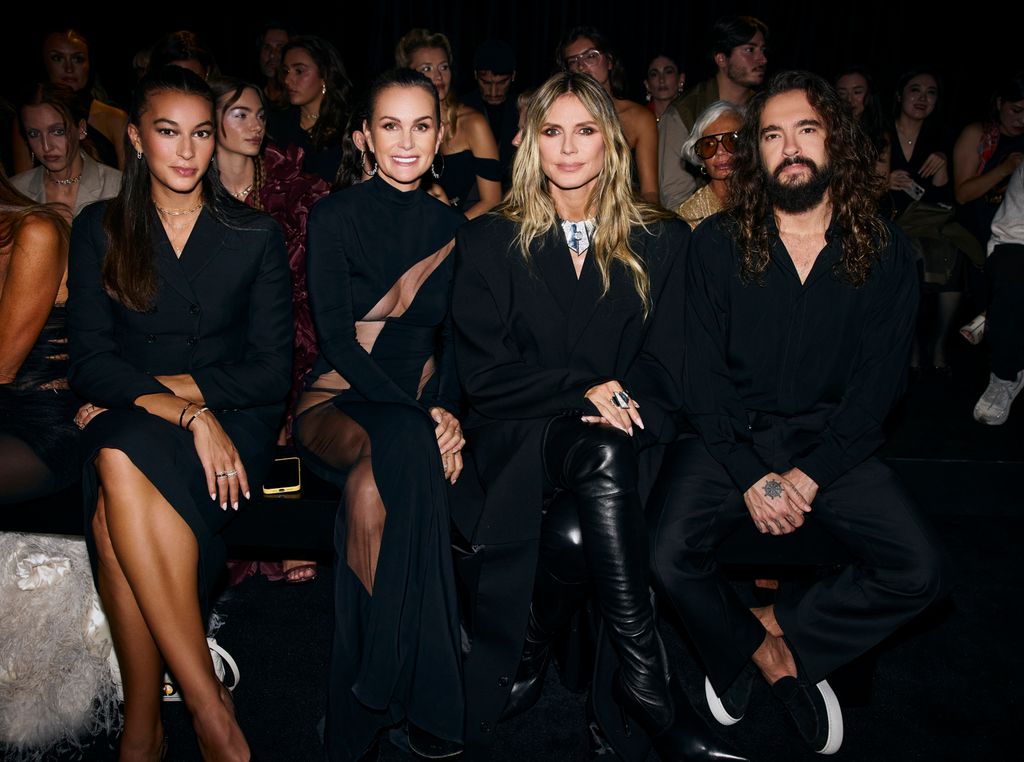 Sara Balzer, Laeticia hallyday, Haidi Klum y Tom Kaulitz en el 'front row'