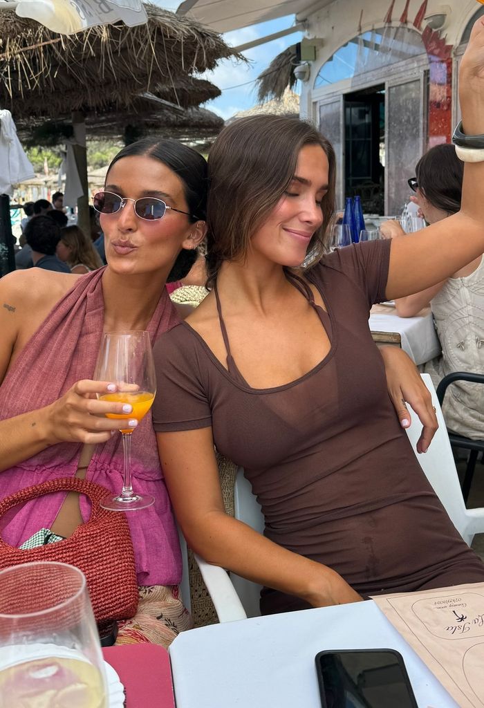 Maria Pombo y Alejandra Navas en Mallorca