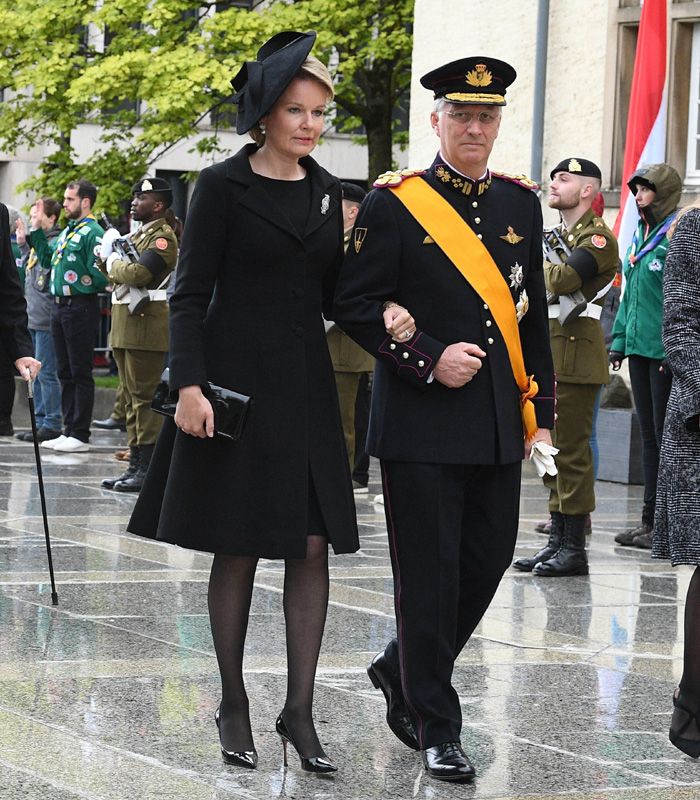 Felipe y Matilde de Bélgica a su llegada a la Catedral de Notre Dame de Luxemburgo 