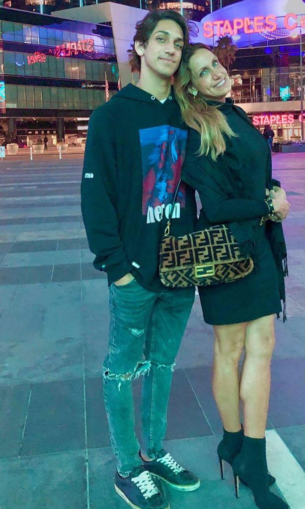 Lili Estefan y su hijo Lorenzo