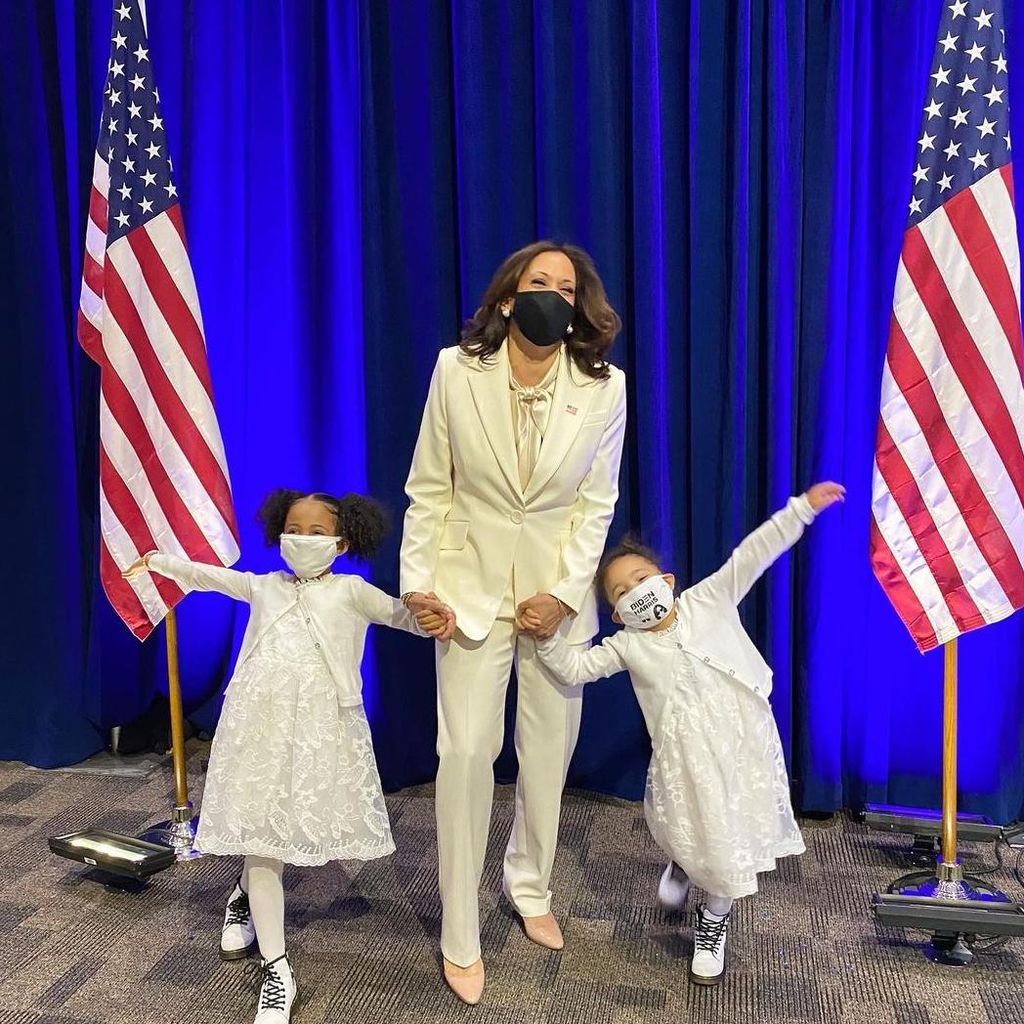 kamala harris con sus sobrinas