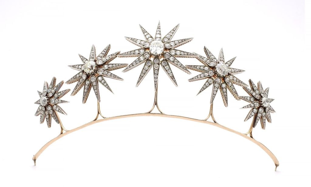 DIAMOND TIARA, CIRCA 1890 Estimate 60,000 - 80,000 CHF