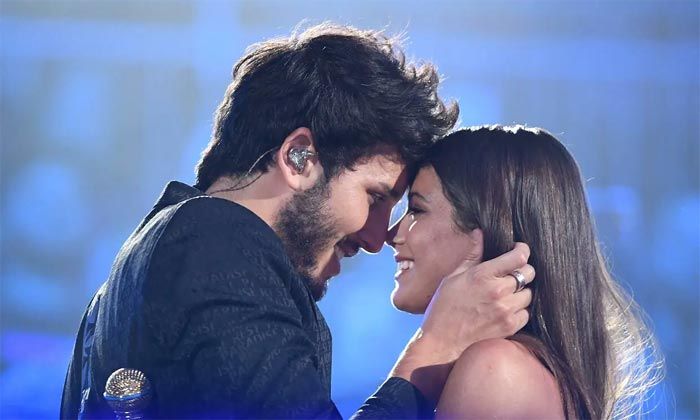 Sebastián Yatra y Tini Stoessel, dos enamorados compartiendo escenario