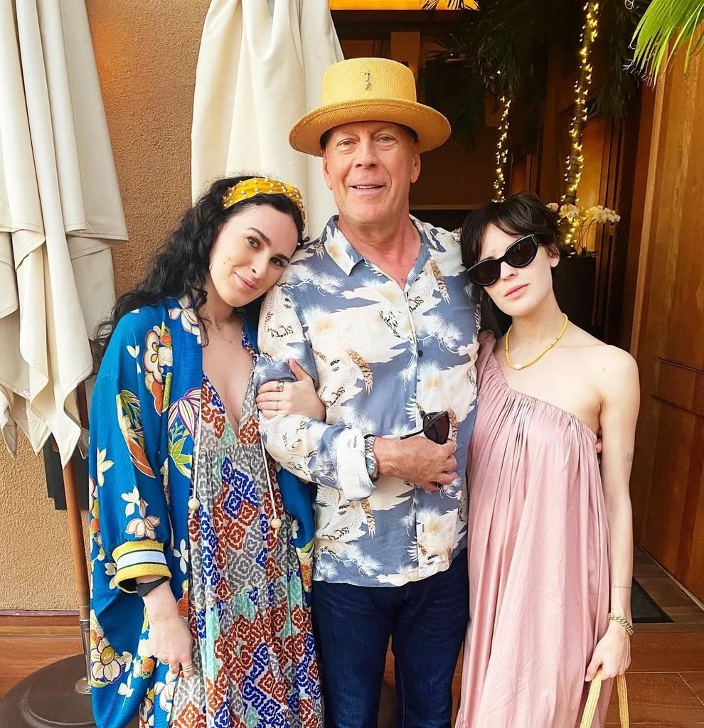 En la imagen, Bruce Willis y sus hijas Rumer y Tallulah.