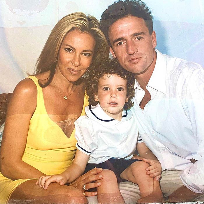 Ana Obregón y Alessandro Lequio junto a su hijo Áless