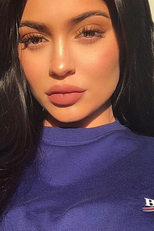 Cuidados y maquillaje, la combinación de Kylie Jenner