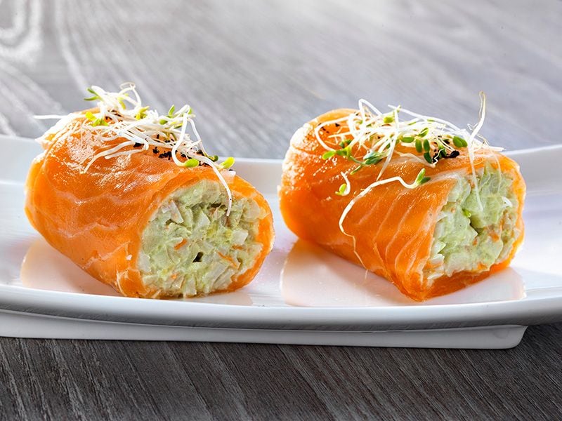 Rollitos de salmón ahumado relleno Ahumados Domínguez