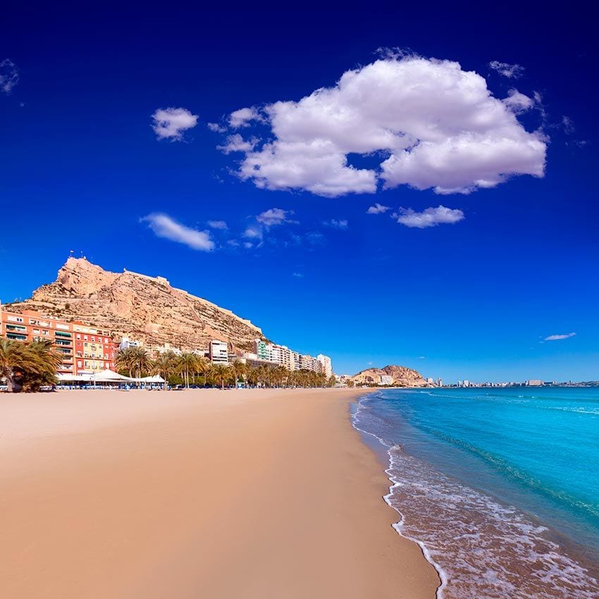 postiguet playa alicante