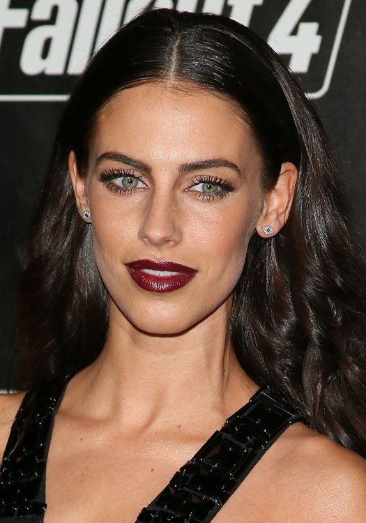 labios_oscuros_jessica_lowndes_1