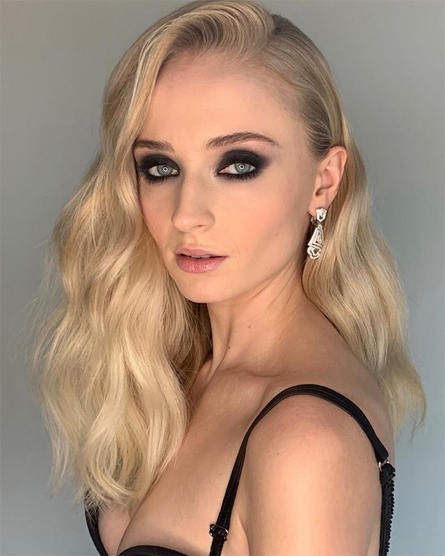 sophie turner